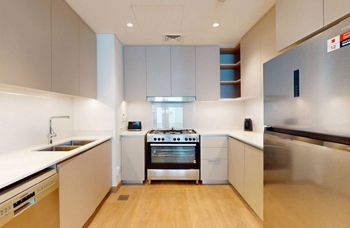 Dubai Apartment | Sleek 3 Bed in Creek Harbour l Private Lagoon, Gym