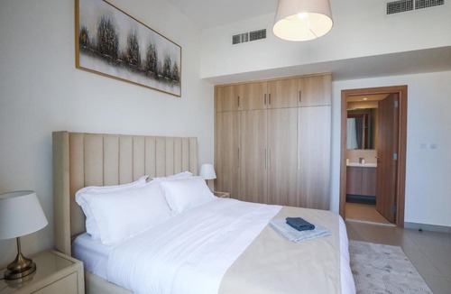 Al Khan Apartment | Spacious 2 bedroom at Maryam Island, Sharjah