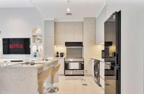 Dubai Villa | Spacious | 4 Bed Villa | Private Pool | Meydan