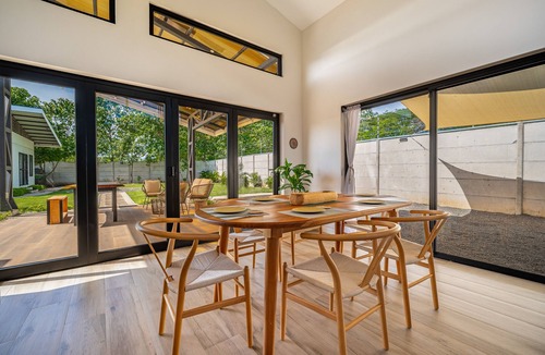Sardinal House | Spacious modern home with firepit, lush yard, dog friendly & near beach