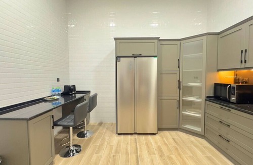 Al Danah Apartment | Spacious Serenity: 5BR Luxury Living in Al Danah
