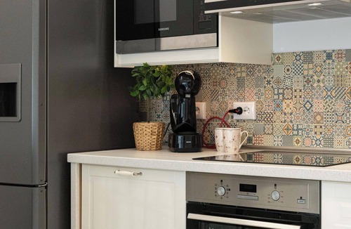 Militari Apartment | Spacious Studio for 4 Near Metro