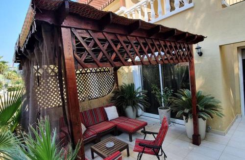 Al Hamra Village Villa | Spacious Villa with terrace close to the sea