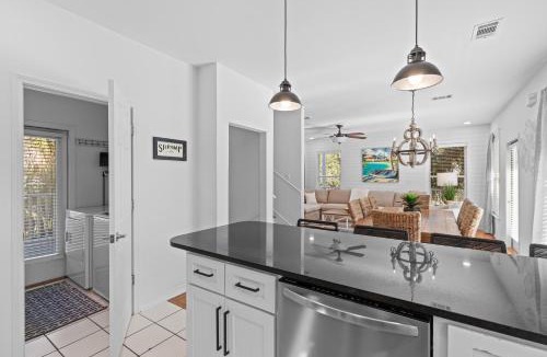 Gulfview Heights House | SPF 30A