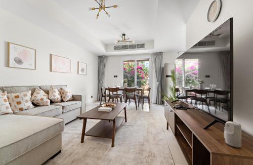 Ras Al Khor Industrial Area Villa | Stonetree - The Springs 5 - Peaceful Community