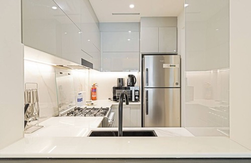 Jadaf Apartment | Stunning 1BR, 8 Min to Burj Khalifa