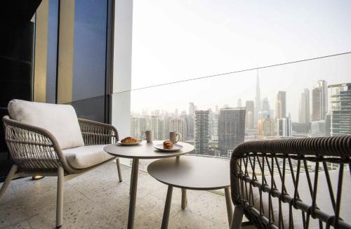 Business Bay Apartment | Stunning Burj View, Upside Living Studio