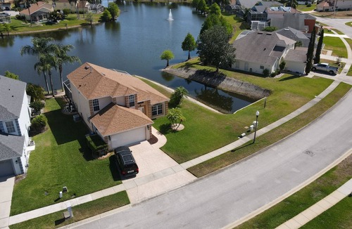 West Kissimmee House | Stunning Lakeview Pool/Spa-Games Room,Free Wi-Fi, 2 mls to Disney