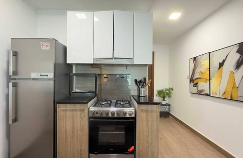 Jumeirah Village Circle Apartment | Stylish 1BR Apartment at AKA Residence