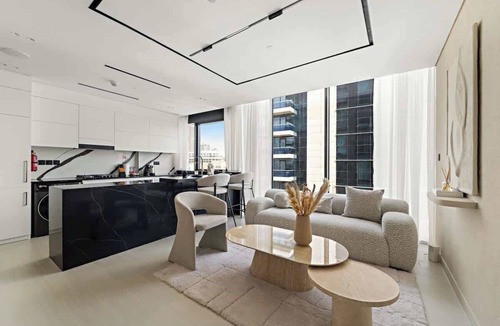 Business Bay Apartment | Stylish 1BR with Private Jacuzzi in Business Bay