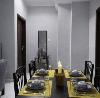 Qurm Apartment | Stylish Qurum Retreat Cozy & Modern