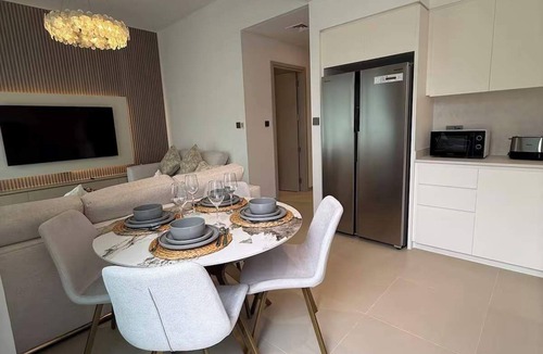 Dubai House | Sun-Drenched 3BR Garden Villa, Arabian Ranches