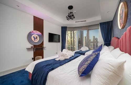 Downtown Dubai Apartment | Super High Infinity Pool & Stunning Burj Khalifa View, 3-Bedroom Apartment at Paramount Hotel Midtown