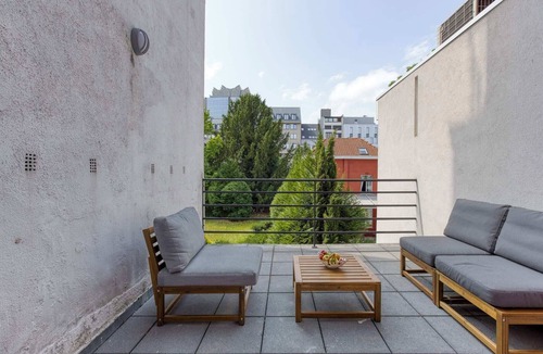 Upper Town Apartment | Superior One-Bedroom with Terrace Mas B-21