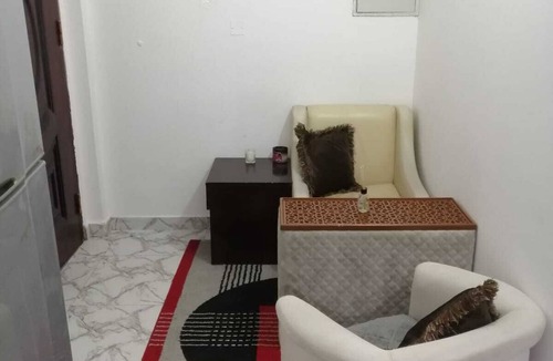 Al Wahdah Apartment | Tanih Place 5