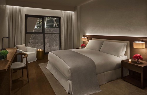 Abu Dhabi Hotel | The Abu Dhabi EDITION