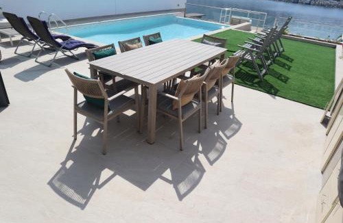 Sharm Villa | The Coral Villa with marina access, free ka yak and private pool - Al Dana Island Fujairah
