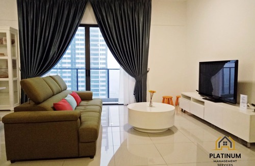 Kampung Bangkong Condo | The OakHome Lakecity @ KL Taman Wahyu 3-bedroom Poolview!