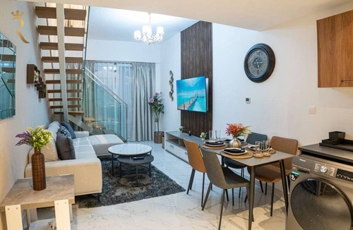 Masdar City Apartment | The Oasis Blackforest 2BR Duplex