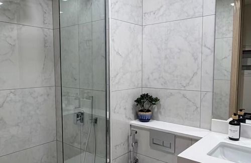 Mina Al Arab Apartment | The pearl - beach access