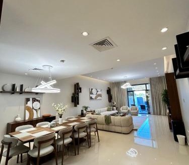 Sharm Villa | The Riviera Luxury Villa - Seaview Al Dana Fujairah