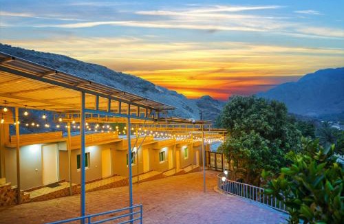 Al Kubus Villa | The Sunshine Farm by Al Dana Paradise Luxury 6BR Secluded Nature Mountains