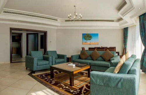 Al Majaz Apartment | Three Bedroom Apartment Near Al Majaaz Splash Park