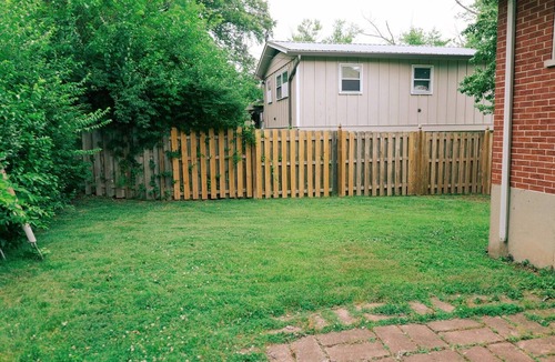 Sappington House | Two blocks front Grants Farm! Pets allowed fenced.