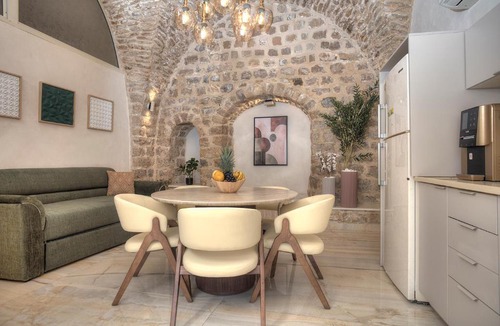 Safed Old City Apartment | Tzfatika - צפתיק'ה