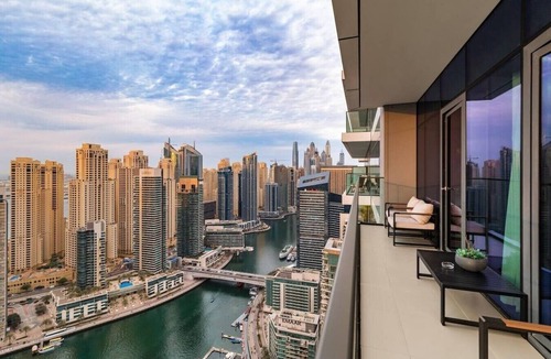 Al Wasl Apartment | V i d a M a r i n a D u b a i | Special Offer