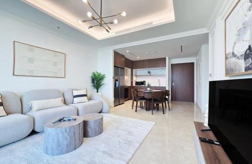 Dubai Marina Apartment | Venduras- 2BR Retreat , Beach Access , Emaar Beachfront