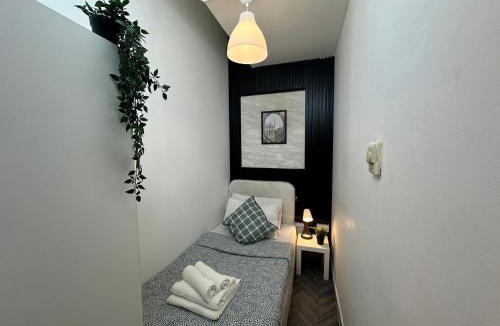 Barsha Heights House | Vista Partition Room in Tecom Near Internet City Metro