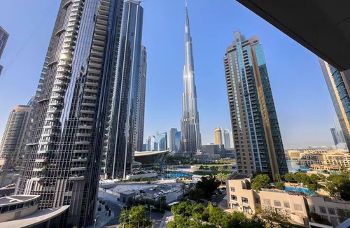 Downtown Dubai Apartment | Vogue, Act Two near Burj Khalifa and Dubai Mall