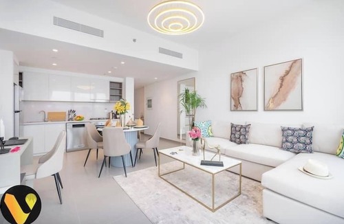 Za'abeel 2 Apartment | Vogue | Downtown with Direct Access to Dubai Mall