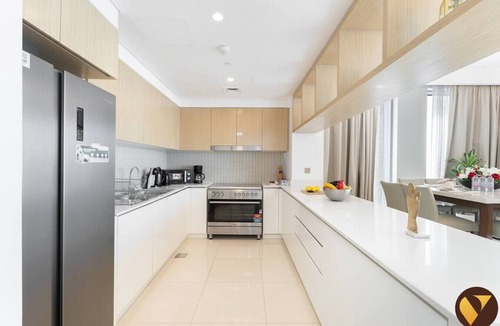 Dubai Apartment | Vogue | Icon Bay Creek Harbour | Waterfront Living