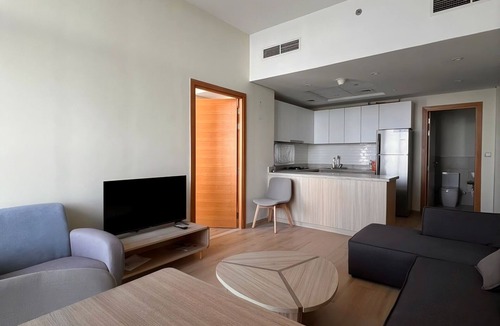 Jebel Ali Apartment | Walk to Metro l Modern w 1BR & 2 Baths