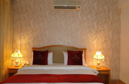 Al Khuwair Apartment | Wanasa Continental Hotel