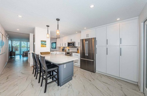 Isla del Sol Condo | Waterfront 2BR/2BA condo in St. Petersburg with pool, hot tub, and balcony.