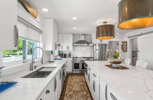 Panama City Villa | Waterfront Sunsets~ Private Dock ~ Heated pool!