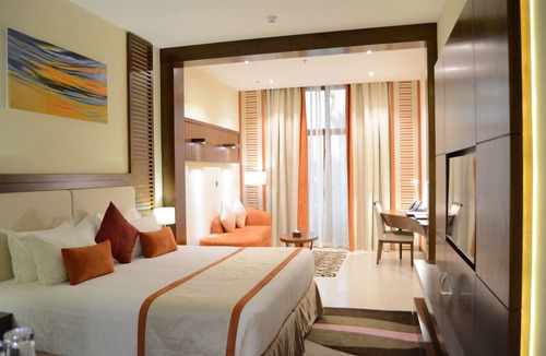 Madinat Zayed Hotel | Western Hotel - Madinat Zayed