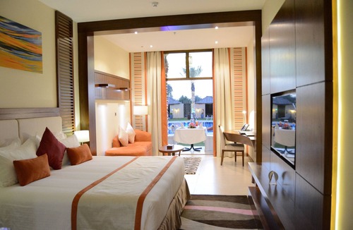 Madinat Zayed Hotel | Western Hotel - Madinat Zayed