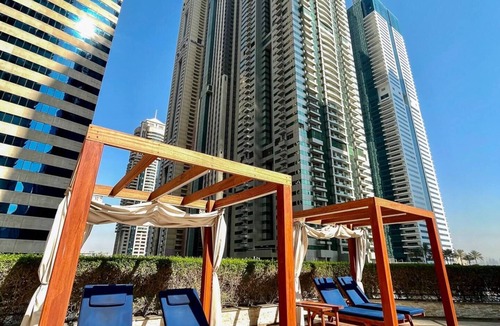 Dubai Marina Apartment | Your Cozy Dubai Marina Home