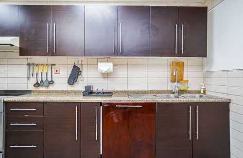 Jumeirah Lake Towers Apartment | ZAPBED House - AWP 1501