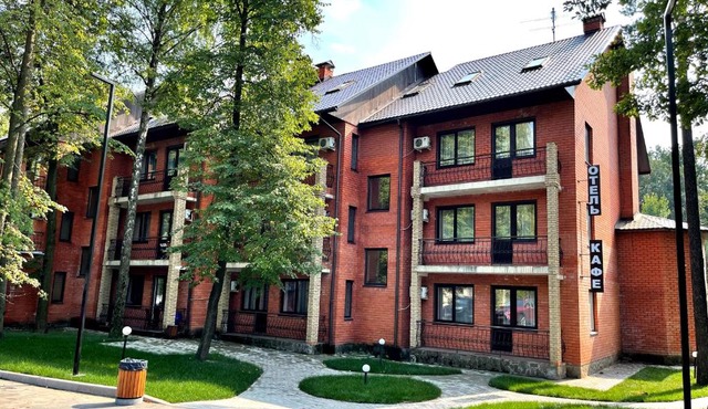 Загородный Клуб Солярис in Nagornoe