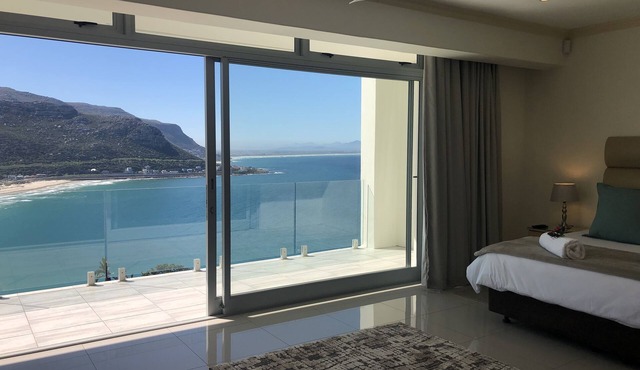 1 Mountain Rd Boutique B & B in Cape Town
