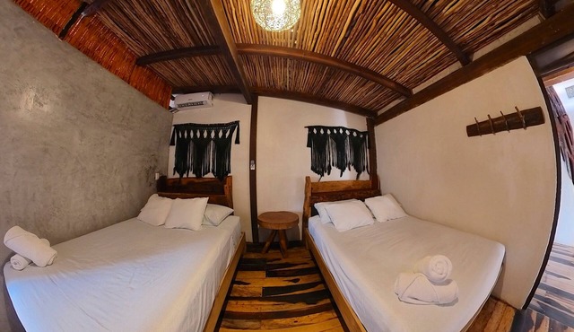 10 BDR Private beachfront villa/Temazcal and pool ideal for groups and families. in Tulum