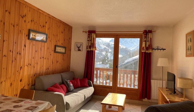 1st floor, swimming pool, balcony, tv, ski locker, 28m², Valloire