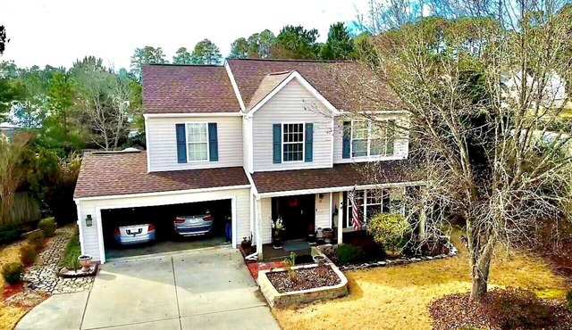 2,300 Sqft 2 Story Home With 3 Bedrooms 21/2 Bathrooms in Apex North Carolina in Apex