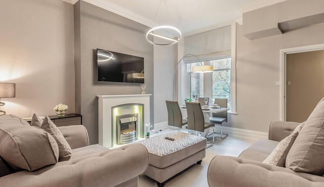 2 bedroom accommodation in Bournemouth in Bournemouth