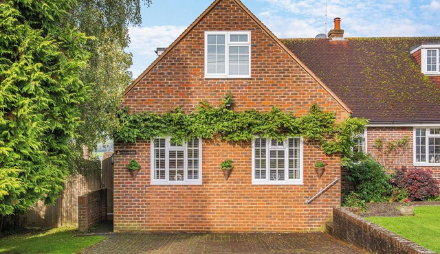 2 bedroom accommodation in Findon, near Worthing in Worthing